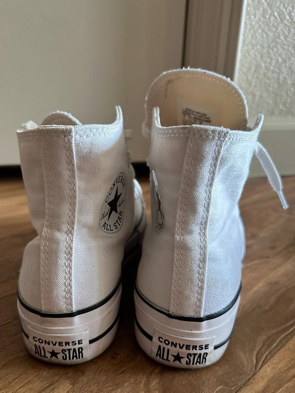 White platform high top Converse - Picture 3 of 3